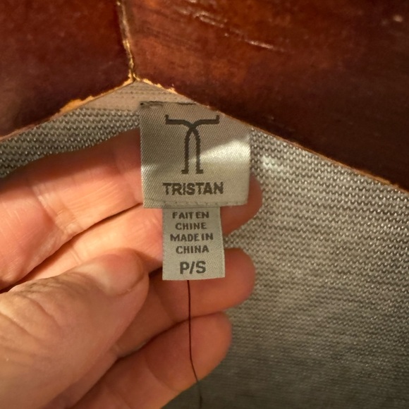 Brand new cotton knit Tristan sweater size S - Picture 3 of 5